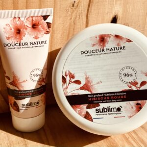 Soin profond hibiscus rouge